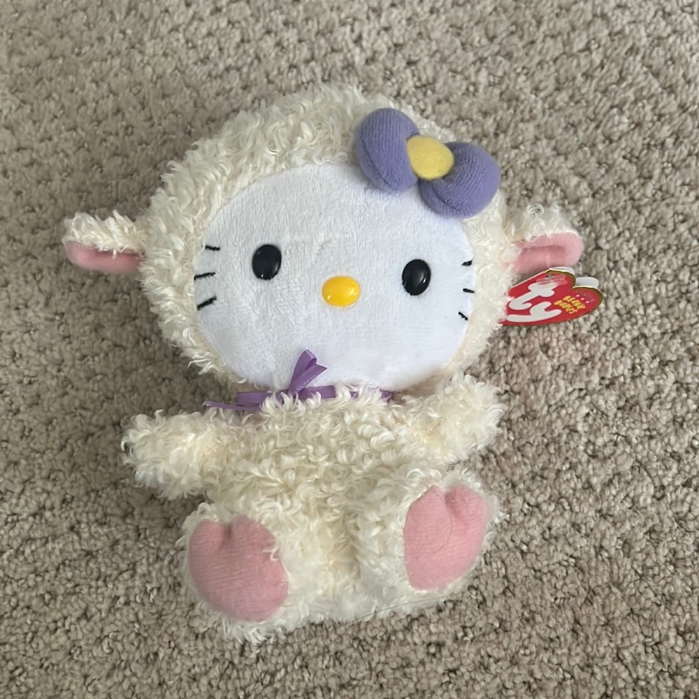 BNWT!!! Hello Kitty by Sanrio TY Beanie Baby- Easter Lamb Suit